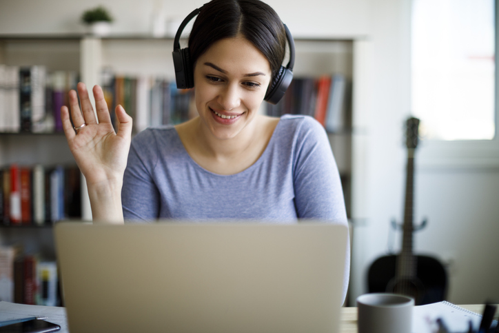 Wie kontrolliert man die Arbeitszeiten im Homeoffice korrekt?